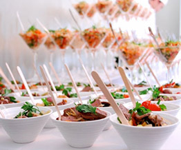Catering y Mesa Dulce